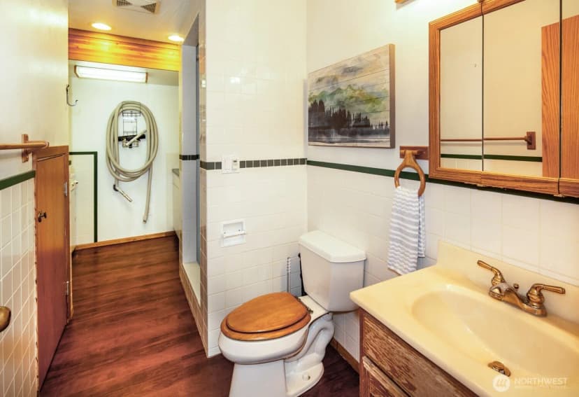 Property photo for 667 Wyatt Lane W, Seabeck photo 25