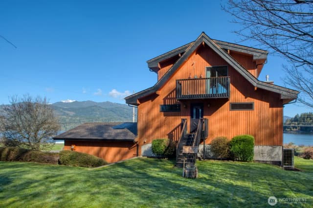 Property photo for 667 Wyatt Lane W, Seabeck photo 3