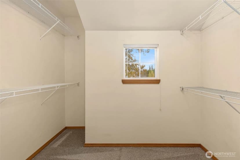 Property photo for 22736 Ne 4th Lane, Sammamish photo 18
