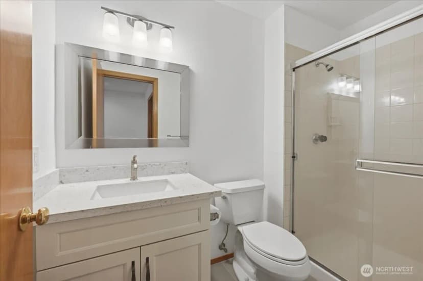 Property photo for 27213 32nd Place S, Auburn photo 15