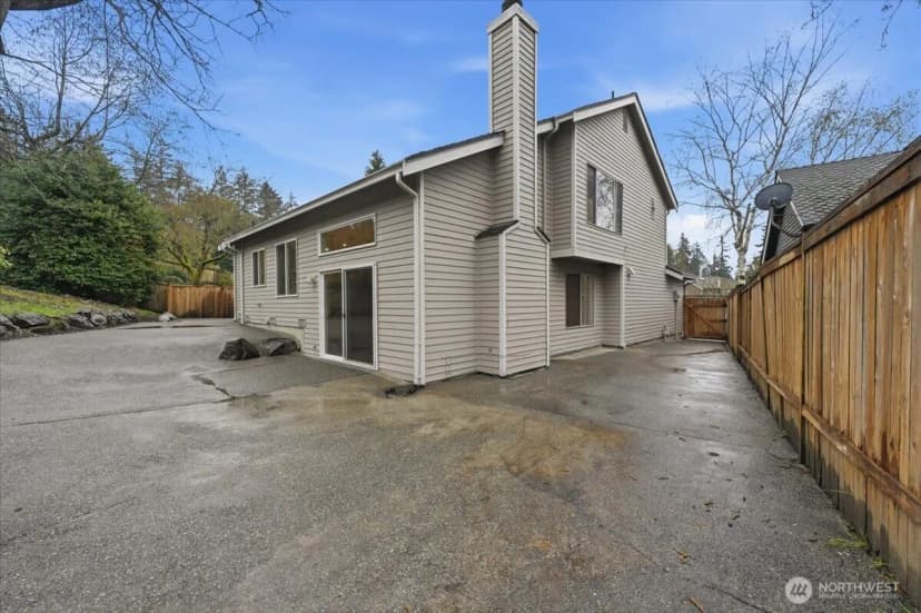 Property photo for 27213 32nd Place S, Auburn photo 23