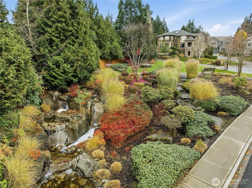 Property photo for 1607 Lyons Avenue Ne, Renton photo 36