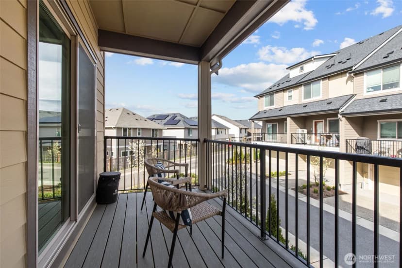 Property photo for 1344 6th Avenue Ne #16.5, Issaquah photo 32