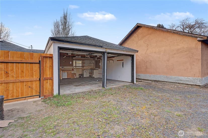 Property photo for 222 D Street Sw, Ephrata photo 40