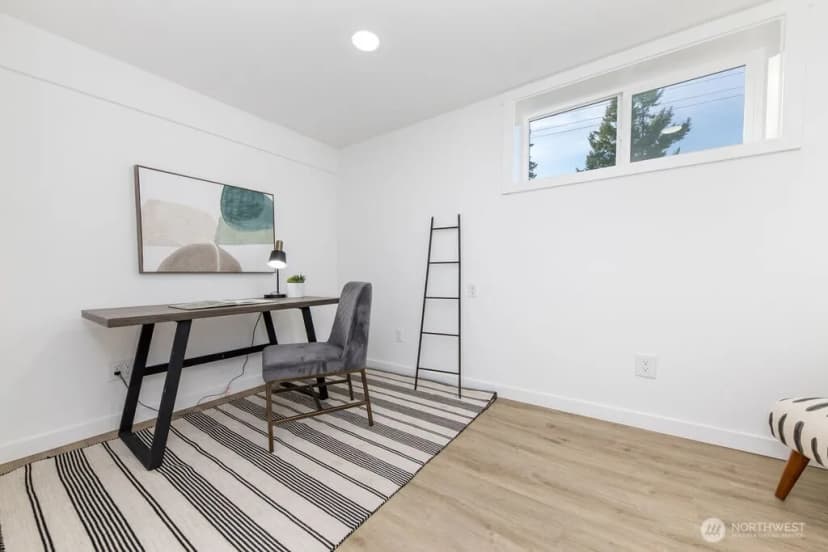 Property photo for 1103 Vashon Court Ne, Renton photo 17