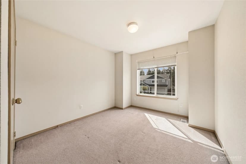 Property photo for 16425 39th Avenue E, Tacoma photo 16
