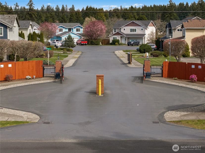 Property photo for 16425 39th Avenue E, Tacoma photo 25