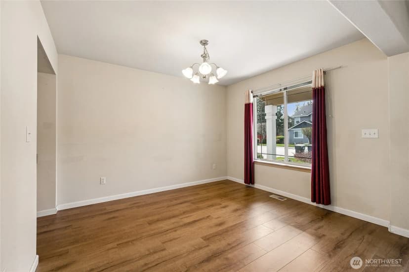 Property photo for 16425 39th Avenue E, Tacoma photo 15