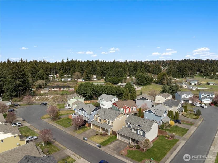 Property photo for 16425 39th Avenue E, Tacoma photo 27