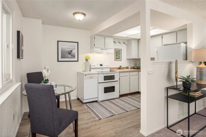 Property photo for 1511 S 250th, Des Moines photo 28