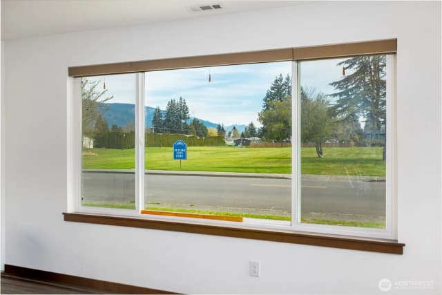 Property photo for 120 N Reed Street, Sedro Woolley photo 5