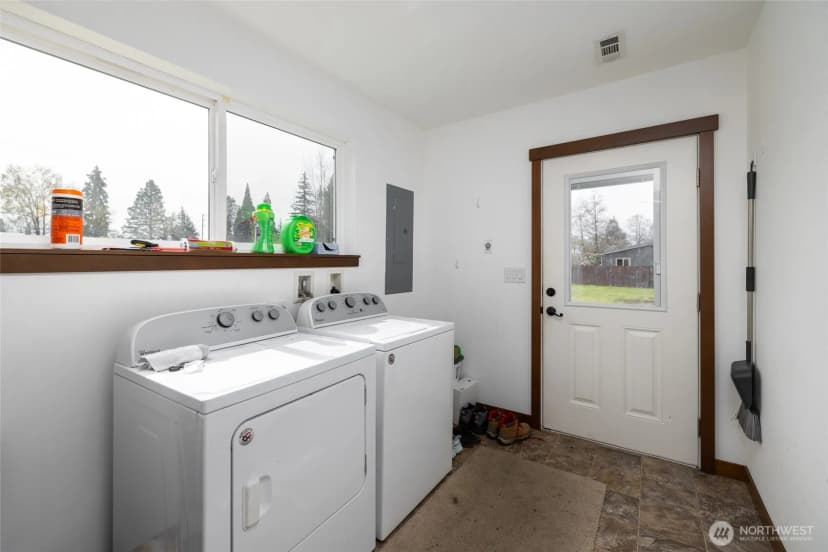 Property photo for 120 N Reed Street, Sedro Woolley photo 16