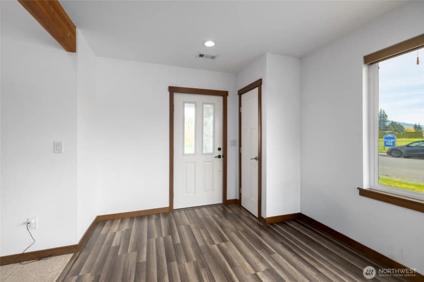 Property photo for 120 N Reed Street, Sedro Woolley photo 4