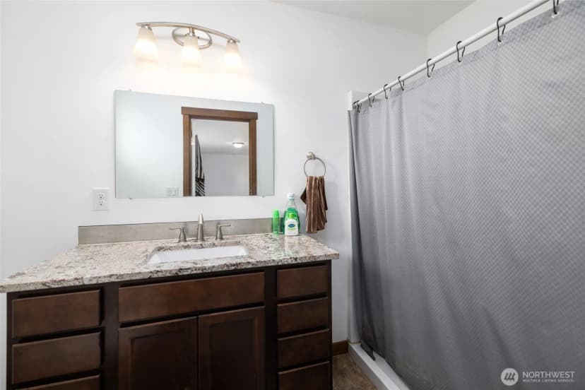 Property photo for 120 N Reed Street, Sedro Woolley photo 20