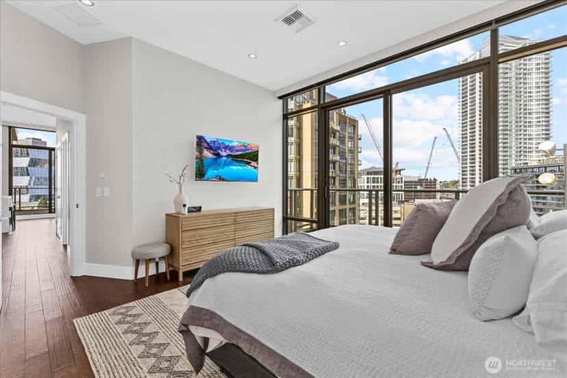 Property photo for 900 Lenora Street #1203, Seattle photo 19