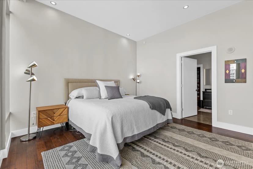 Property photo for 900 Lenora Street #1203, Seattle photo 18