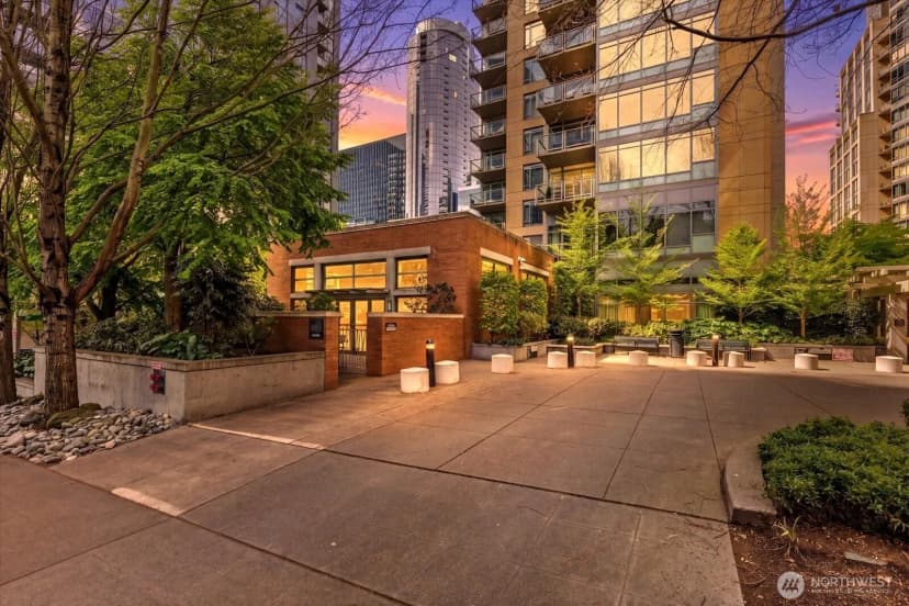 Property photo for 900 Lenora Street #1203, Seattle photo 40