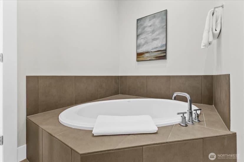 Property photo for 900 Lenora Street #1203, Seattle photo 23