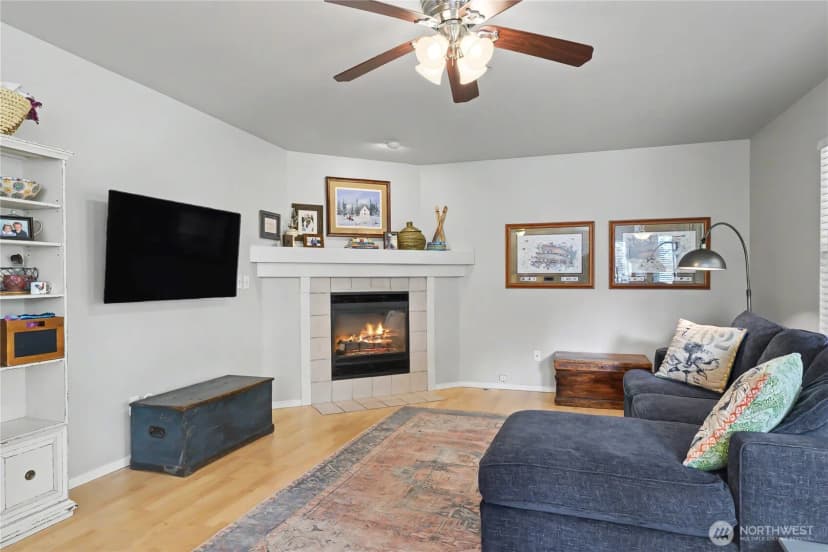 Property photo for 1846 Fisher Street, Dupont photo 5