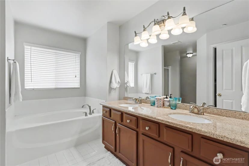 Property photo for 1846 Fisher Street, Dupont photo 12