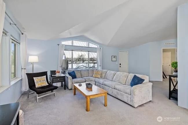 Property photo for 674 River Drive Sw, Quincy photo 5