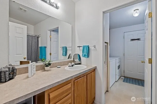 Property photo for 674 River Drive Sw, Quincy photo 17