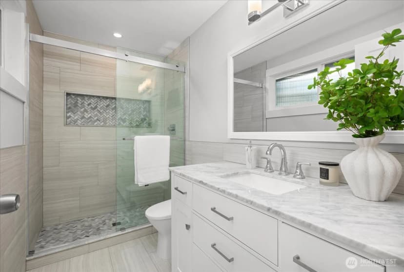 Property photo for 7455 Ne 120th Street, Kirkland photo 17