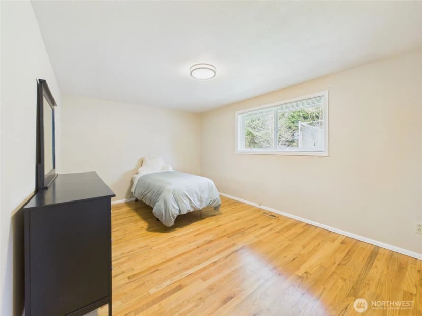 Property photo for 3211 70th Avenue Sw, Olympia photo 27