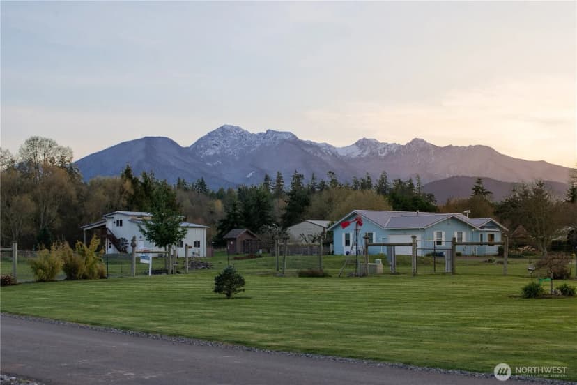 Property photo for 213 Roman Road, Port Angeles photo 2