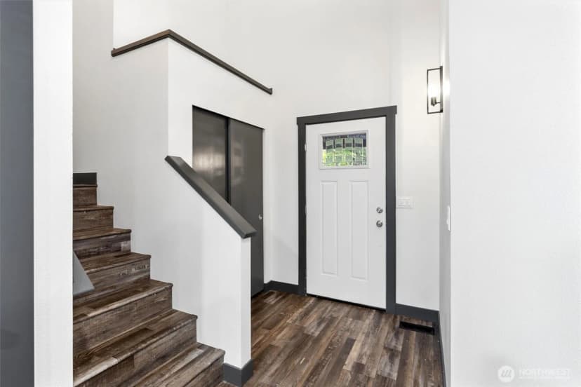 Property photo for 20831 60th Street E, Bonney Lake photo 7