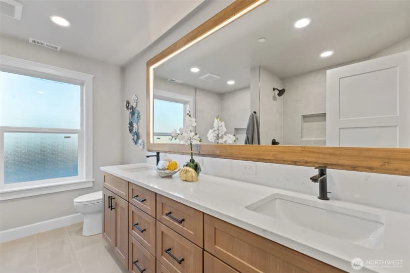 Property photo for 1517 176th Avenue Ct E, Lake Tapps photo 22