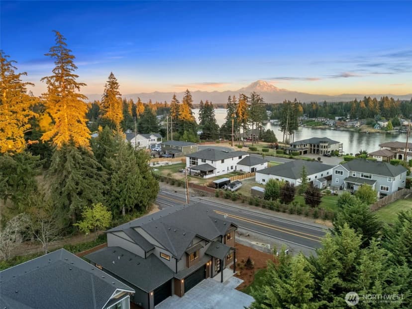 Property photo for 1517 176th Avenue Ct E, Lake Tapps photo 32