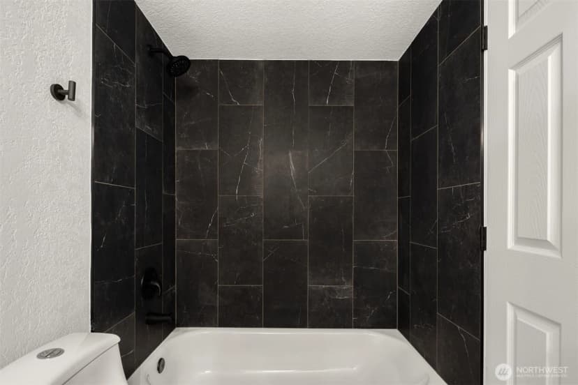 Property photo for 23411 102nd Avenue Se #e308, Kent photo 12