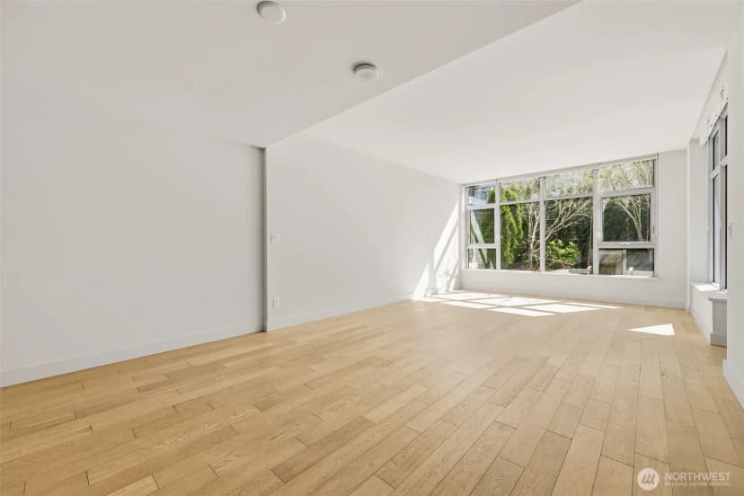 Property photo for 583 Battery Street #715n, Seattle photo 12