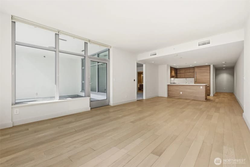 Property photo for 583 Battery Street #715n, Seattle photo 13