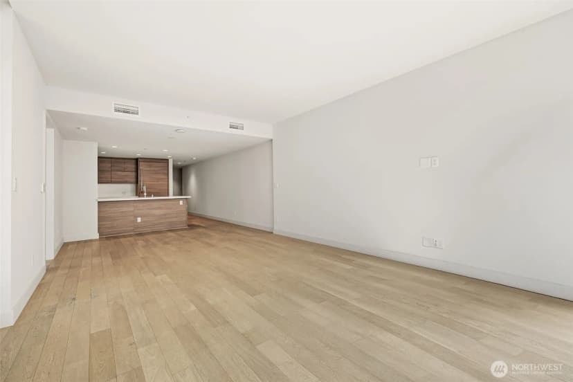 Property photo for 583 Battery Street #715n, Seattle photo 14