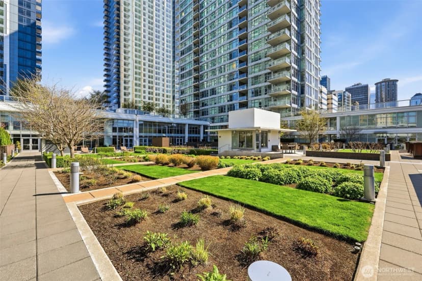 Property photo for 583 Battery Street #715n, Seattle photo 29