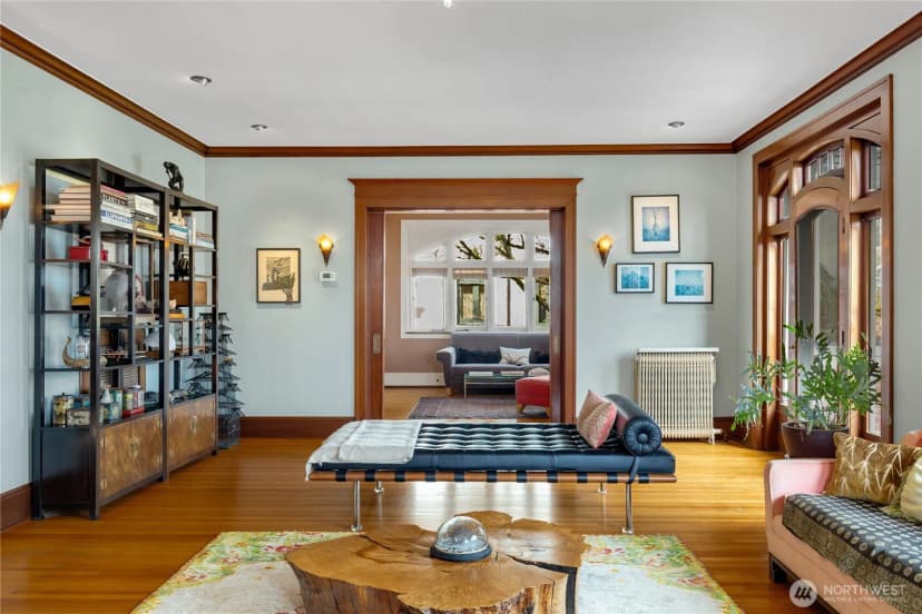 Property photo for 2844 Cascadia Avenue S, Seattle photo 11