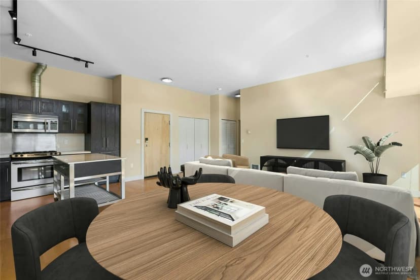 Property photo for 530 Broadway E #325, Seattle photo 13