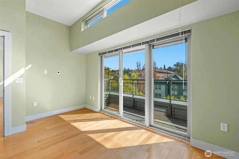 Property photo for 530 Broadway E #325, Seattle photo 17