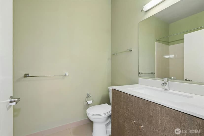 Property photo for 530 Broadway E #325, Seattle photo 23