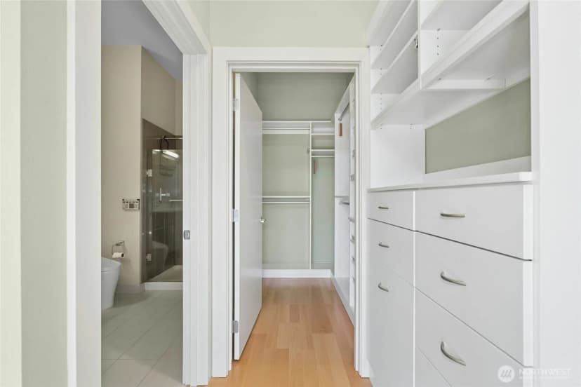 Property photo for 530 Broadway E #325, Seattle photo 19