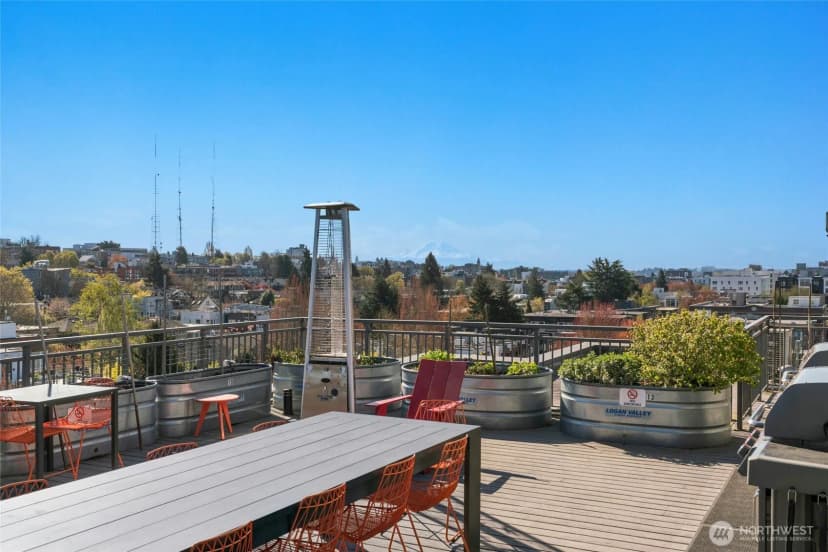Property photo for 530 Broadway E #325, Seattle photo 31
