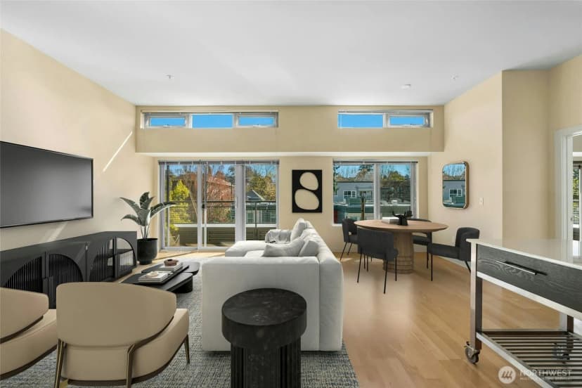 Property photo for 530 Broadway E #325, Seattle photo 6