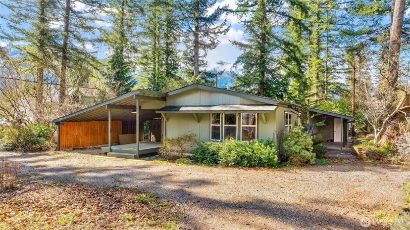 Property photo for 15933 Goldbar Drive, Gold Bar
