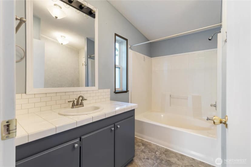 Property photo for 15933 Goldbar Drive, Gold Bar photo 13