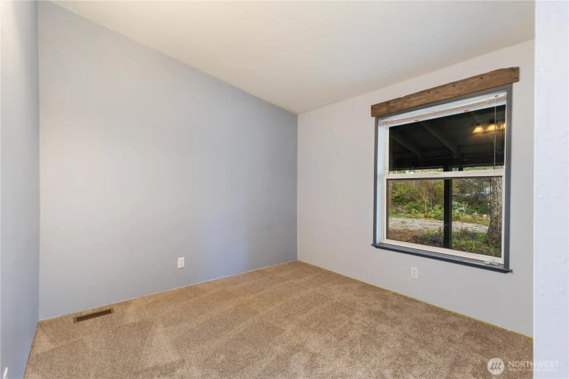 Property photo for 15933 Goldbar Drive, Gold Bar photo 15