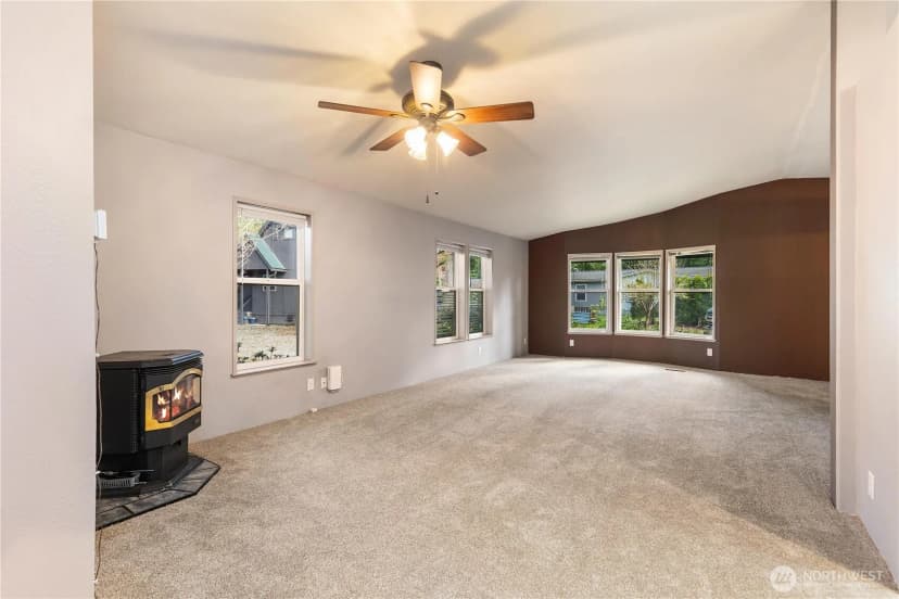 Property photo for 15933 Goldbar Drive, Gold Bar photo 10