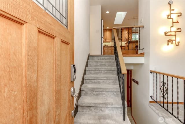 Property photo for 7902 64th Street Ct W, University Place photo 3