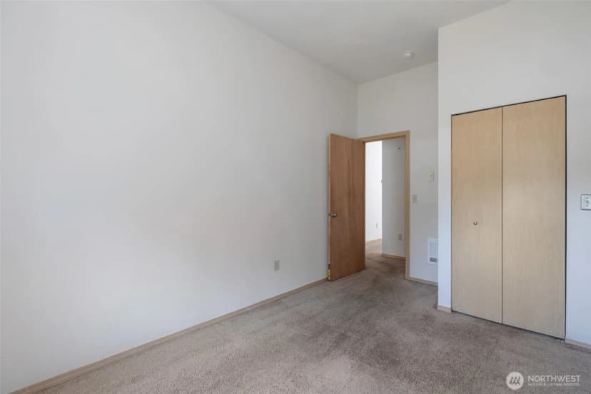 Property photo for 11424 1st Avenue S #103, Seattle photo 10